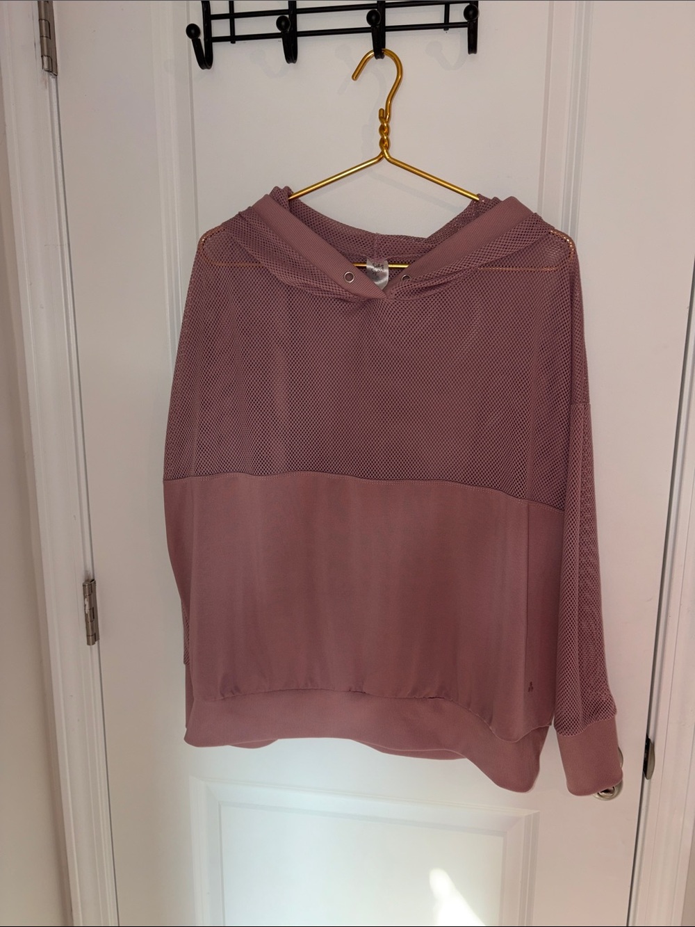 Women's Dusty Rose Hooded Pullover Top